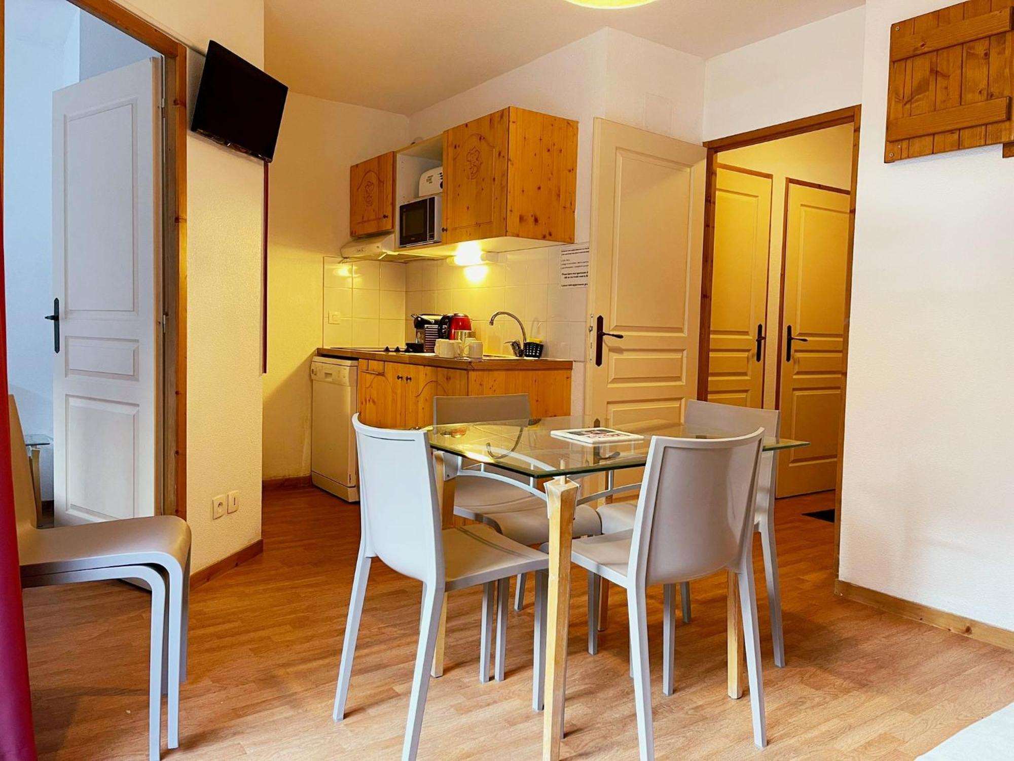 Le Hameau Spa & Piscine Appartement 2 Pieces 6Pers By Alpvision Residences Orelle Exterior photo